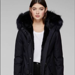 Mackage Rena-X Fur Lined Twill Parka. Color:Navy Size : S